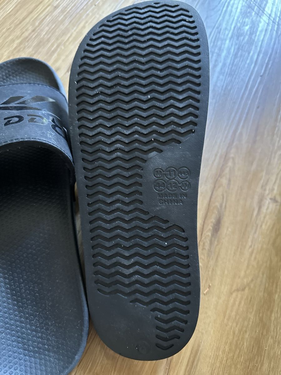 Reebok Scarpe da uomo: Reebok Pantoletten WIE NEU – Usato da Kriens venduto da Ileriadiamore 1