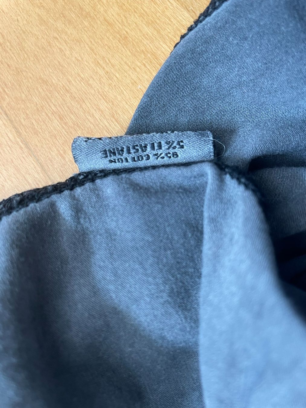 Nile T-shirt: Graues Langarmshirt von NILE, Grösse L, Baumwolle, Basic – Usato da Hubersdorf venduto da JanasHeartTreasures 3