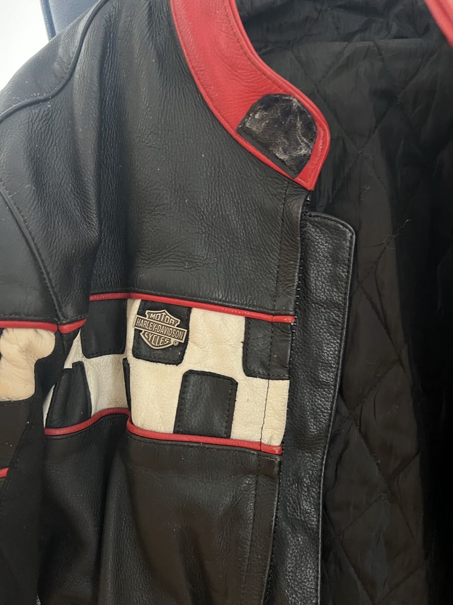 Jacken: Lederjacke schwarz rot kariert gebraucht – Gebraucht aus Schöftland von darkmoon19 1