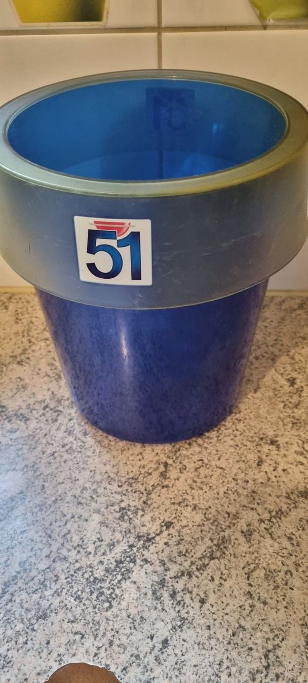 Behälter & Ähnliches: Grosser Eiswürfelbehälter  Pastis 51 – Gebraucht aus Basel von Jcva 1
