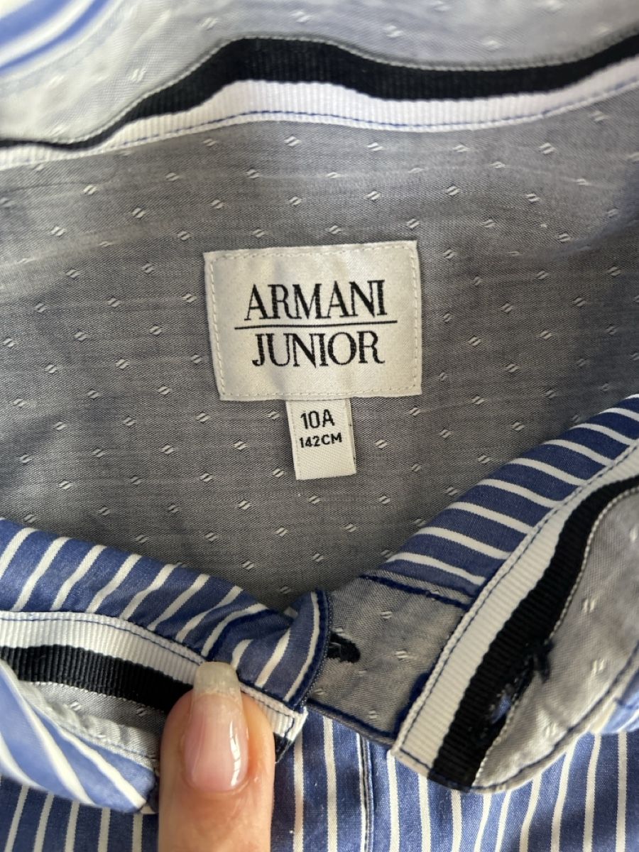 Armani Chemises, T-shirts & Polos: Hemd Armani Gr 142 – D'occasion à Lostorf par Venice16 1