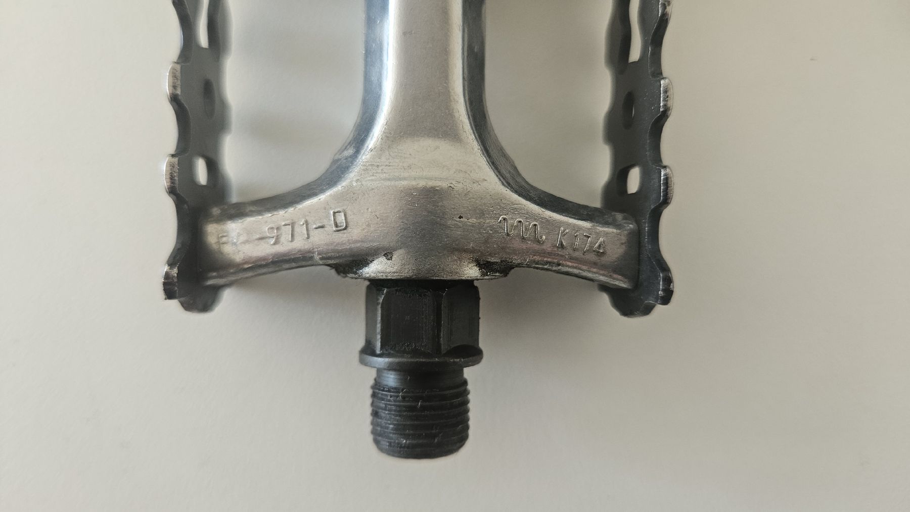 Pezzi di ricambio: Fahrradpedale, Metall verwendet – Usato da Zürich venduto da _elOpO_ 2