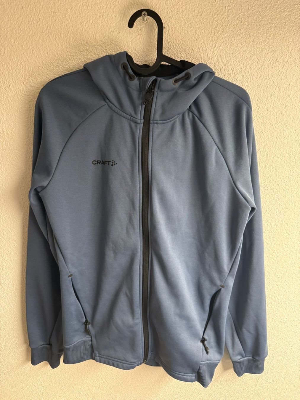 Maglioni & Felpe: Ein Midlayer von Craft, Gr M – Nuovo (secondo la descrizione) da Zweisimmen venduto da Mousie