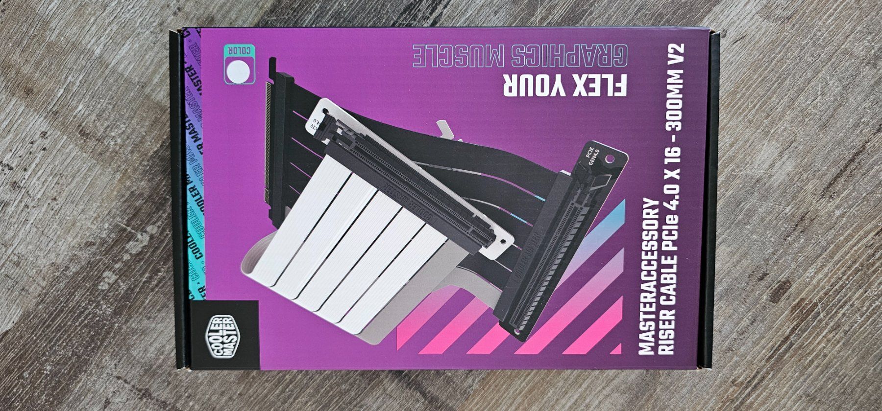 Câbles: Cooler Master MasterAccessory Riser Cable PCIe 4.0 x16 – Neuf (Voir description) à Galgenen par con_wqh9