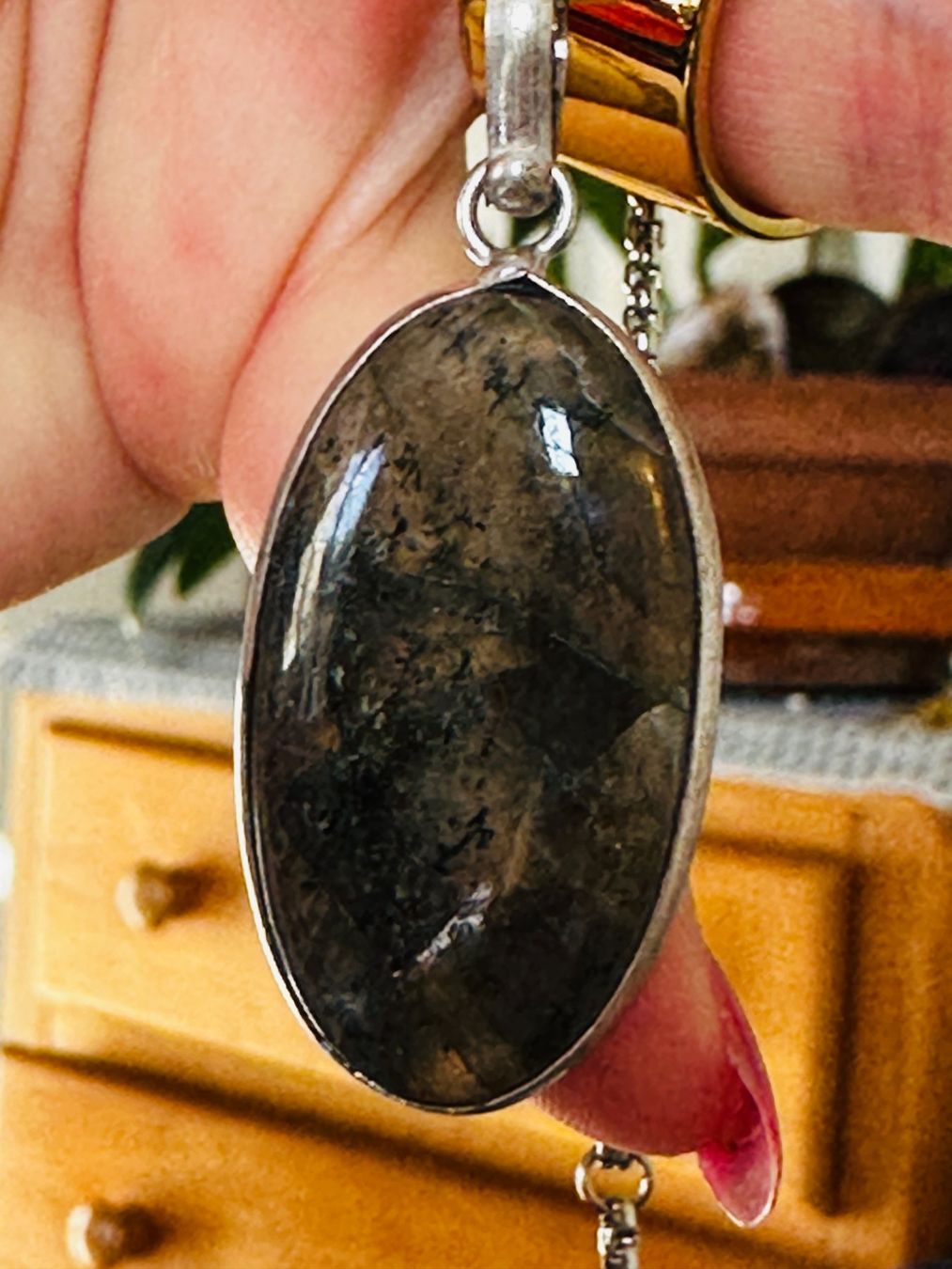 Catenine: Labradorite Gemstone Handmade Jewelry – Nuovo e nell'imballaggio originale da Genève venduto da AGBERG 1