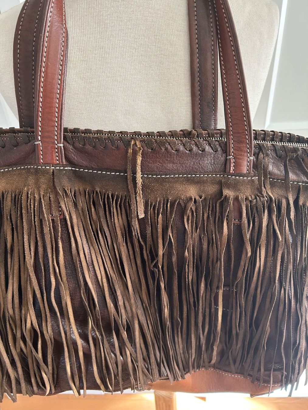 Taschen für Damen: Ledertasche – Gebraucht aus Luzern von lou4444 1