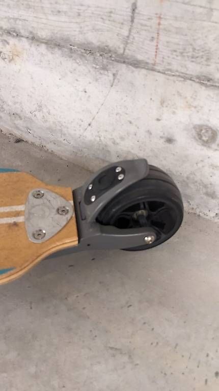 Kickboard: Micro Kickboard Monster "Custom Blue/Grey" – Usato da Rothenthurm venduto da Rupar77 2