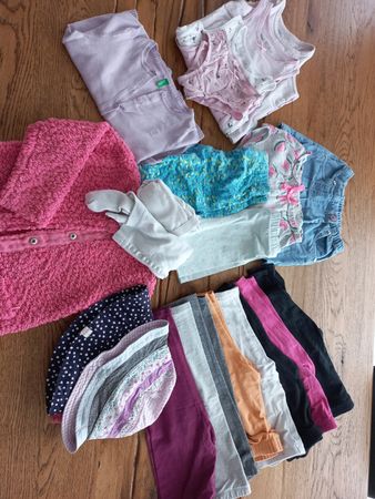 Süesses Mädchen Kleiderpaket, Grösse 86/92