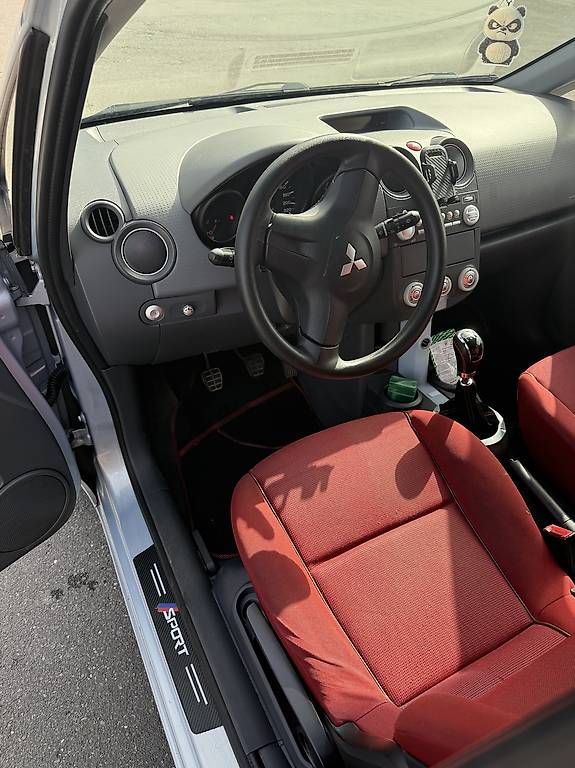 Automobili: Mitsubishi Cold 1.3 – Usato da Eschen venduto da bakiedis 3