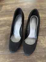 Sehr schöne elegante Schuhe Pumps schwarz Gr. 37