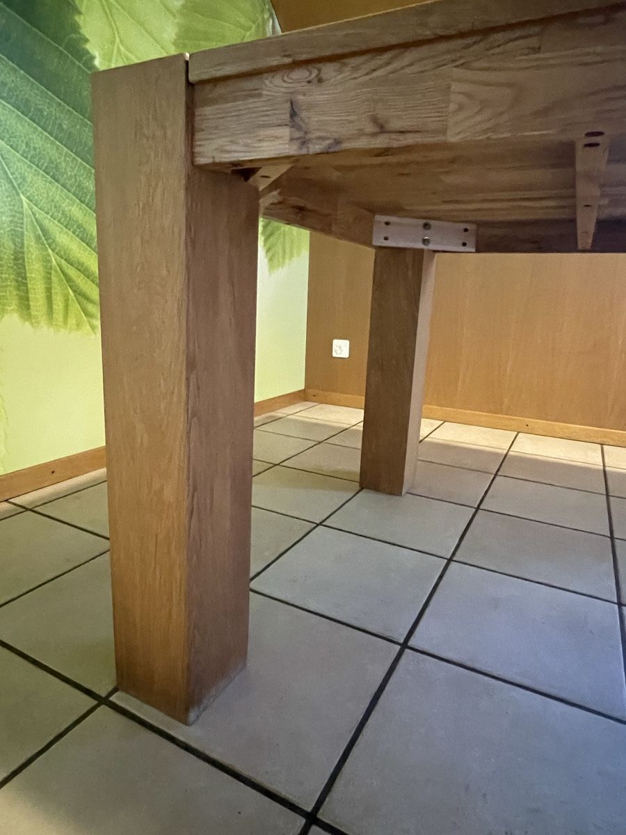 Tische: Esstisch aus Holz – Gebraucht aus Sempach von val_j9hz 3