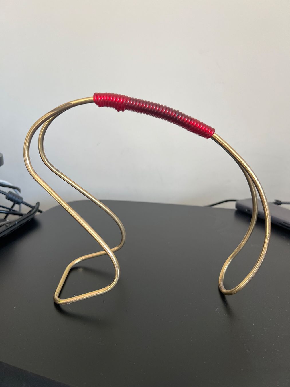 Portabottiglie: Flaschenständer mit rotem Griff Retro Vintage – Usato da Jona venduto da Sariksa 4