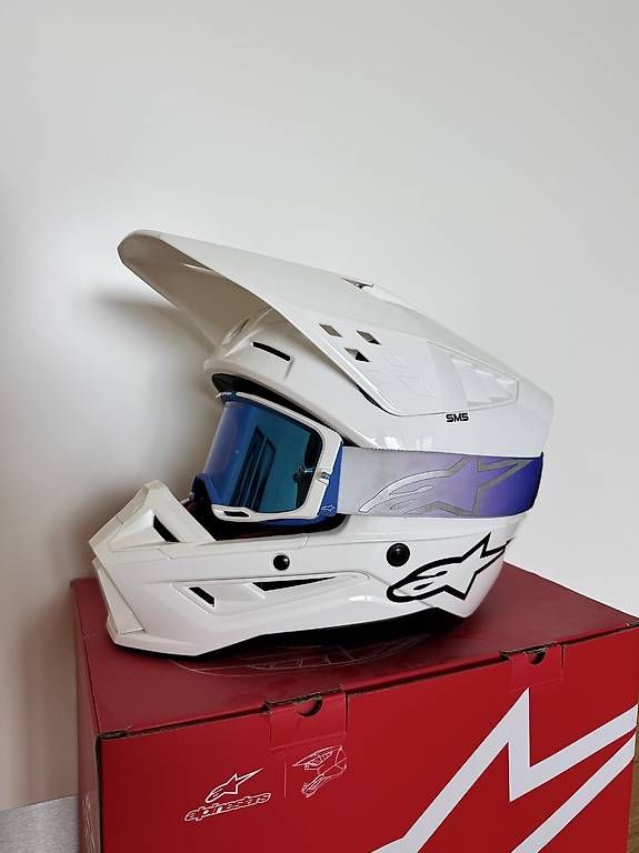 Skis: SM5 Alpinestars – Gebraucht aus Bigorio von zue_9vcv