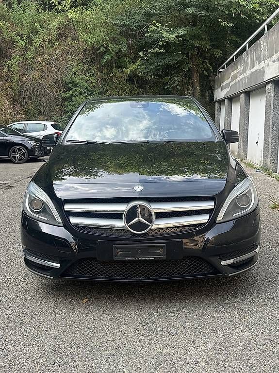 Automobili:  Mercedes Benz B 220 4m – Usato da Plagne venduto da swe_9k7f