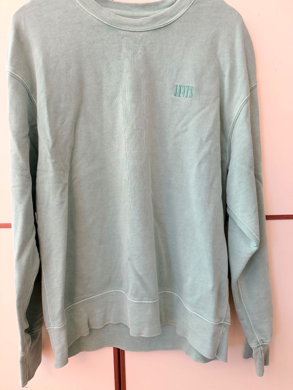 Levi's Maglioni & Felpe: Levi's Pullover hellgrün Grösse S neuwertig ab 1.- – Nuovo (secondo la descrizione) da Walchwil venduto da SIAM14