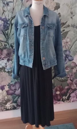 Cooles Shirtkleid Maxikleid schwarz Bonprix Gr. L 40 42