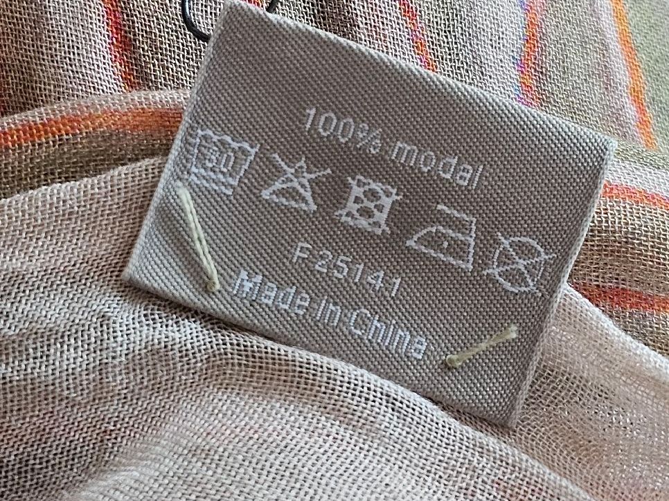 Nile Foulard & Sciarpe: Nile - wunderschöner leichter Schal – Usato da Kollbrunn venduto da Antikmann 4