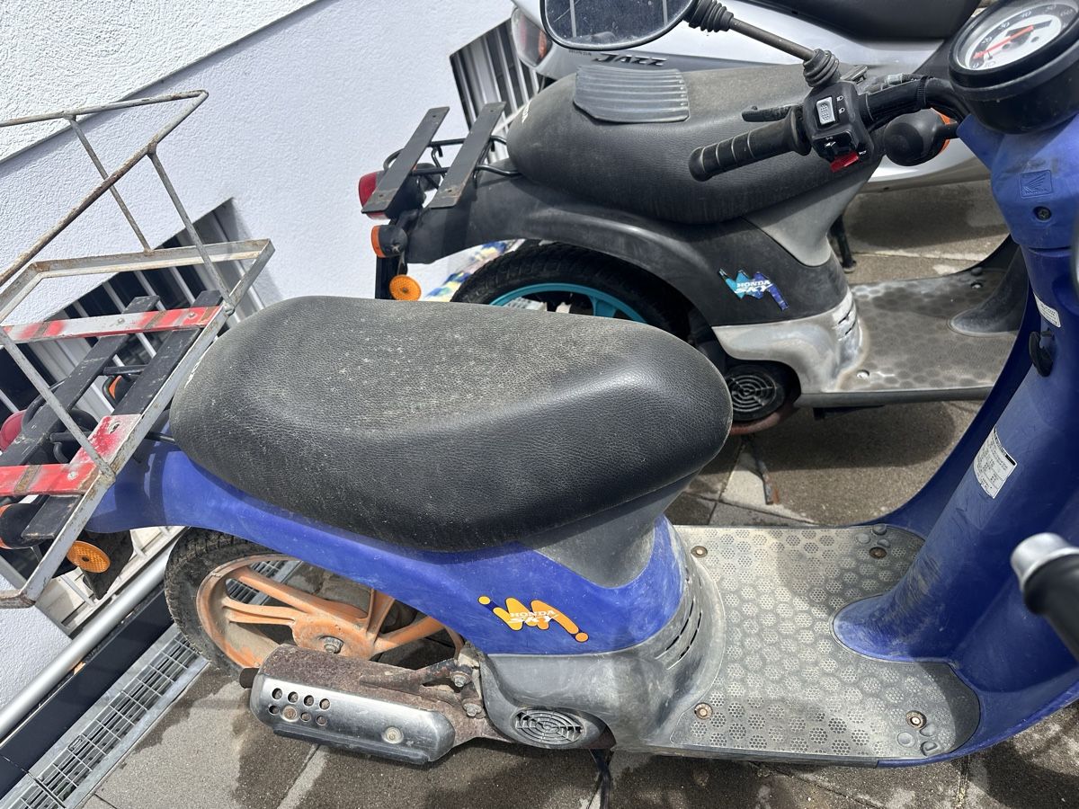 Scooter: Honda 50 – Difettoso da Biel-Bienne venduto da Silva-M30 1