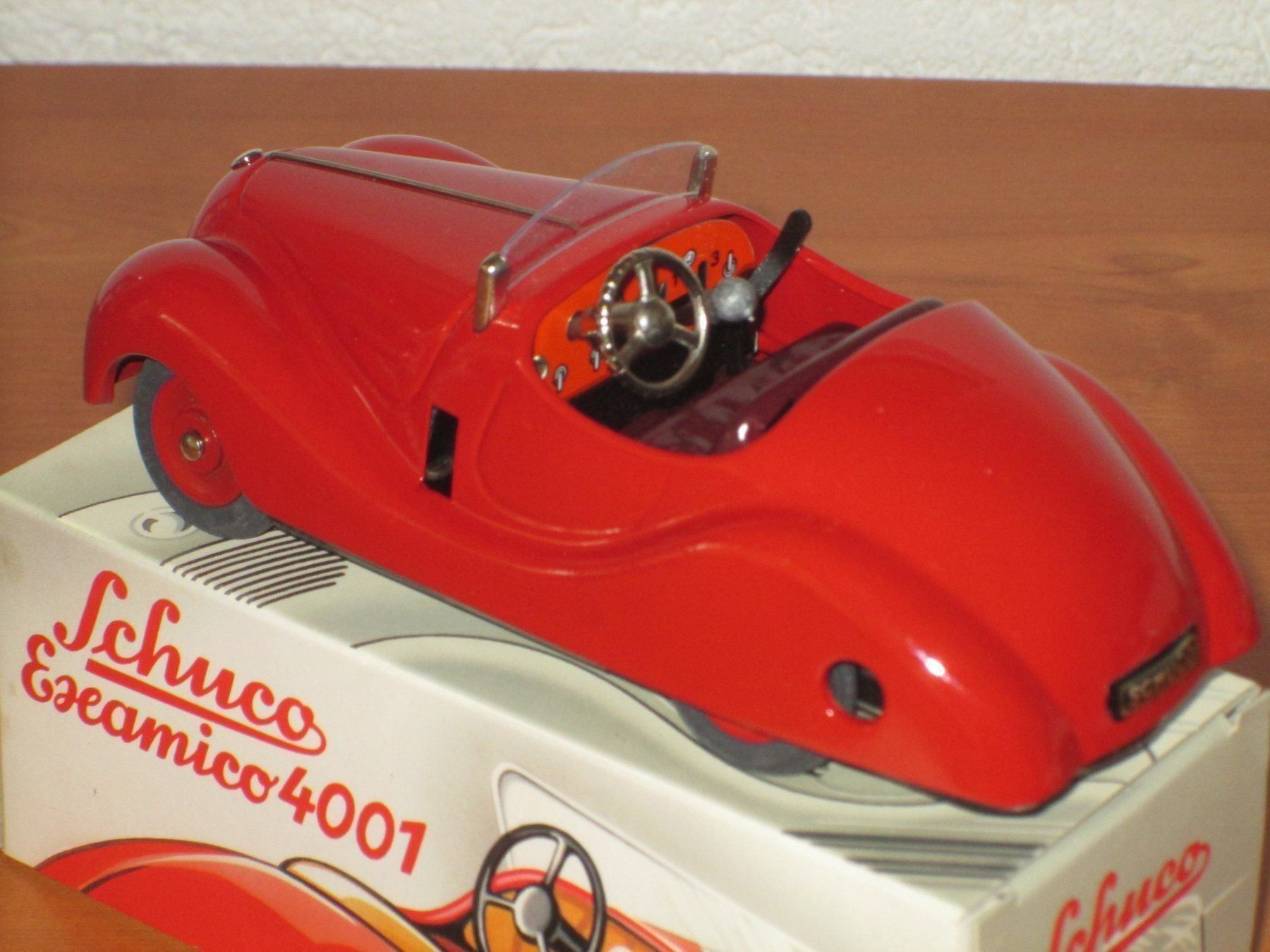 Schuco Modellini d'auto: Schuco Examico 4001 – Nuovo e nell'imballaggio originale da Bonfol venduto da zagato43e 1