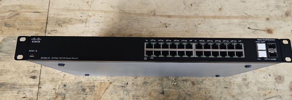 CISCO 200-24 24Port 10/100 smart Switch (Gebraucht) in recherswil für ...