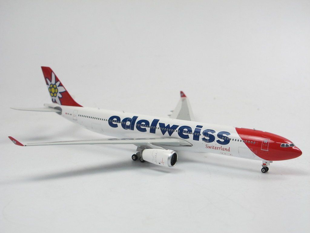 Edelweiss Kit di modellismo & Modellini statici: A330-300 EDELWEISS – Nuovo e nell'imballaggio originale da Morges venduto da iljamuromez 3