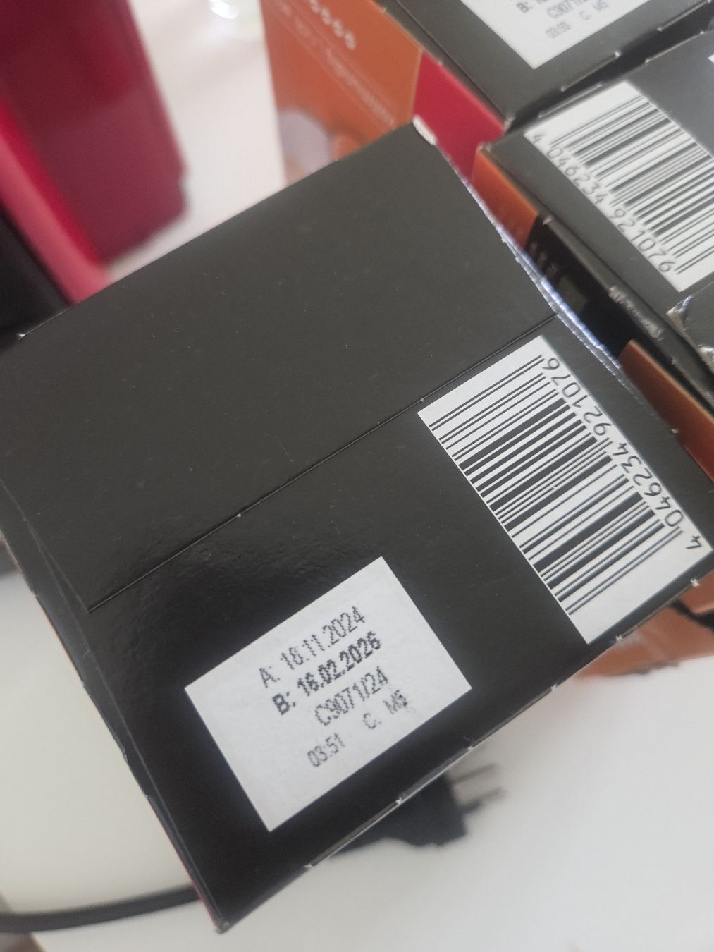 Saeco Macchine per caffè & Macchine per espresso: Machine à café Tassimo/Saeco rouge - Bon état - . – Usato da Bern venduto da abs76 3