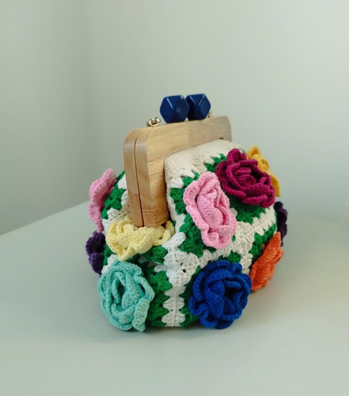 Borse da donna: Sac en crochet – Nuovo e nell'imballaggio originale da Arnex-sur-Orbe venduto da can_97vn 1