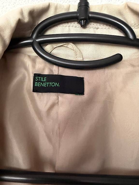 Cappotti: Mantel Benetton Gr. 36 – Usato da Walenstadt venduto da Leezy13 1