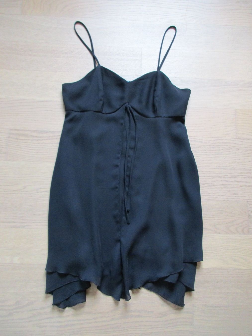 Vestiti: schwarzes Trägerkleid Gr.40 – Usato da Gossau SG venduto da Black-Queen 1