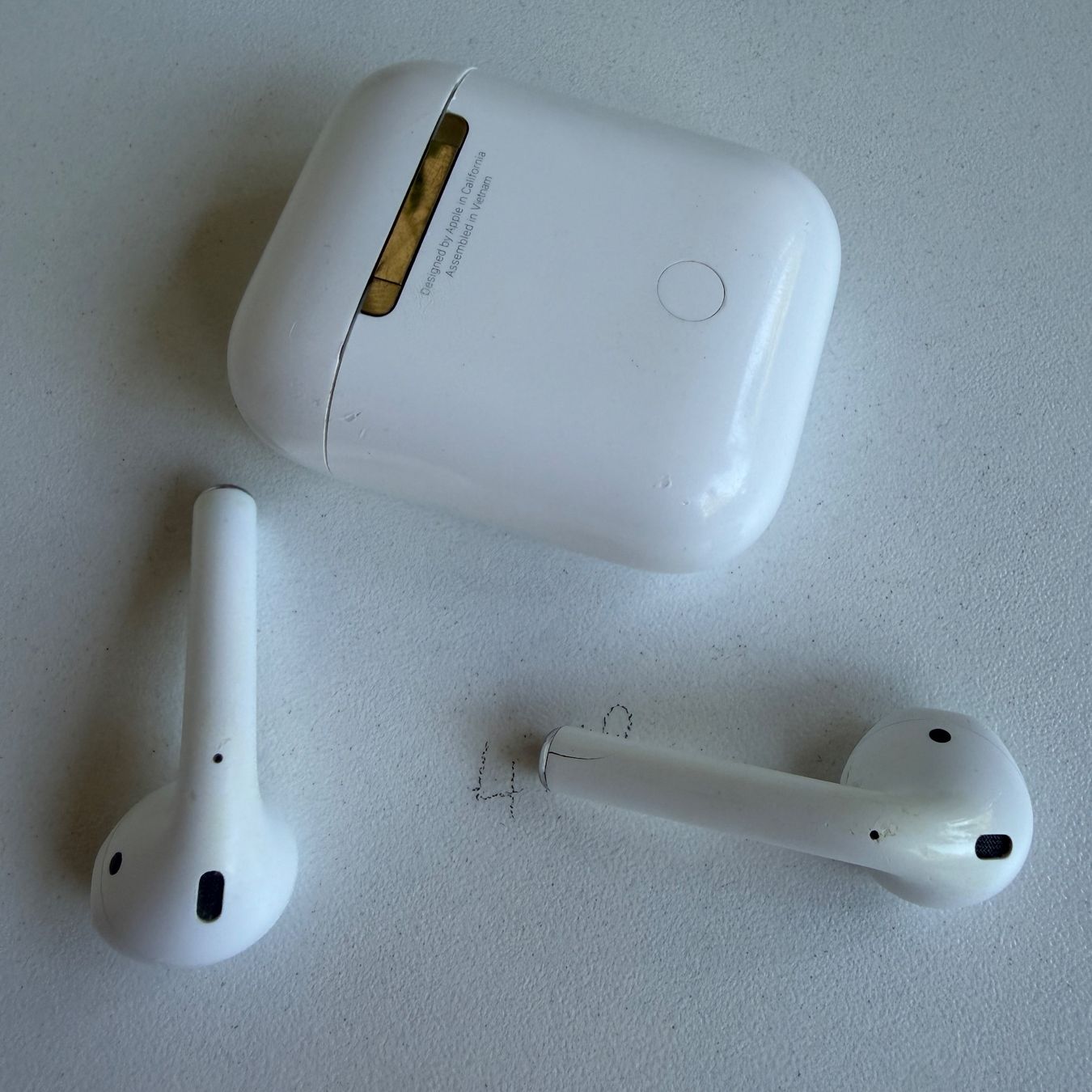 Apple Cuffie: Original Apple AirPods 2 Gen. Wireless Kopfhörer & Case – Usato da Basel venduto da MY.AIRPODS.SHOP 7