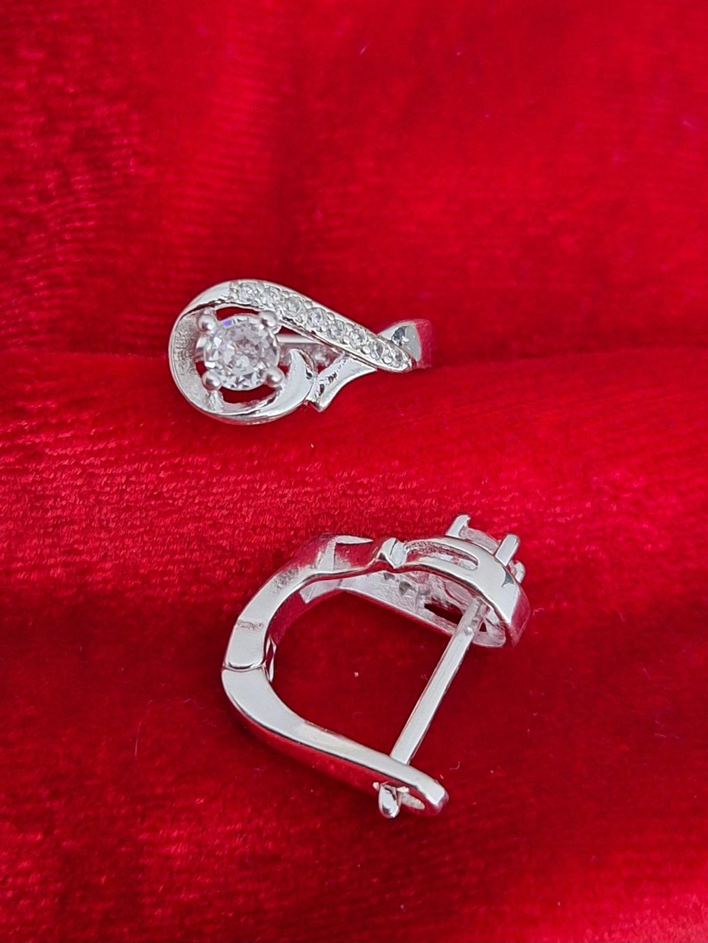 Orecchini pendenti & Orecchini a lobo: Ohringe mit Zirkoniastein – Nuovo e nell'imballaggio originale da Döttingen venduto da DuHaiduc 1
