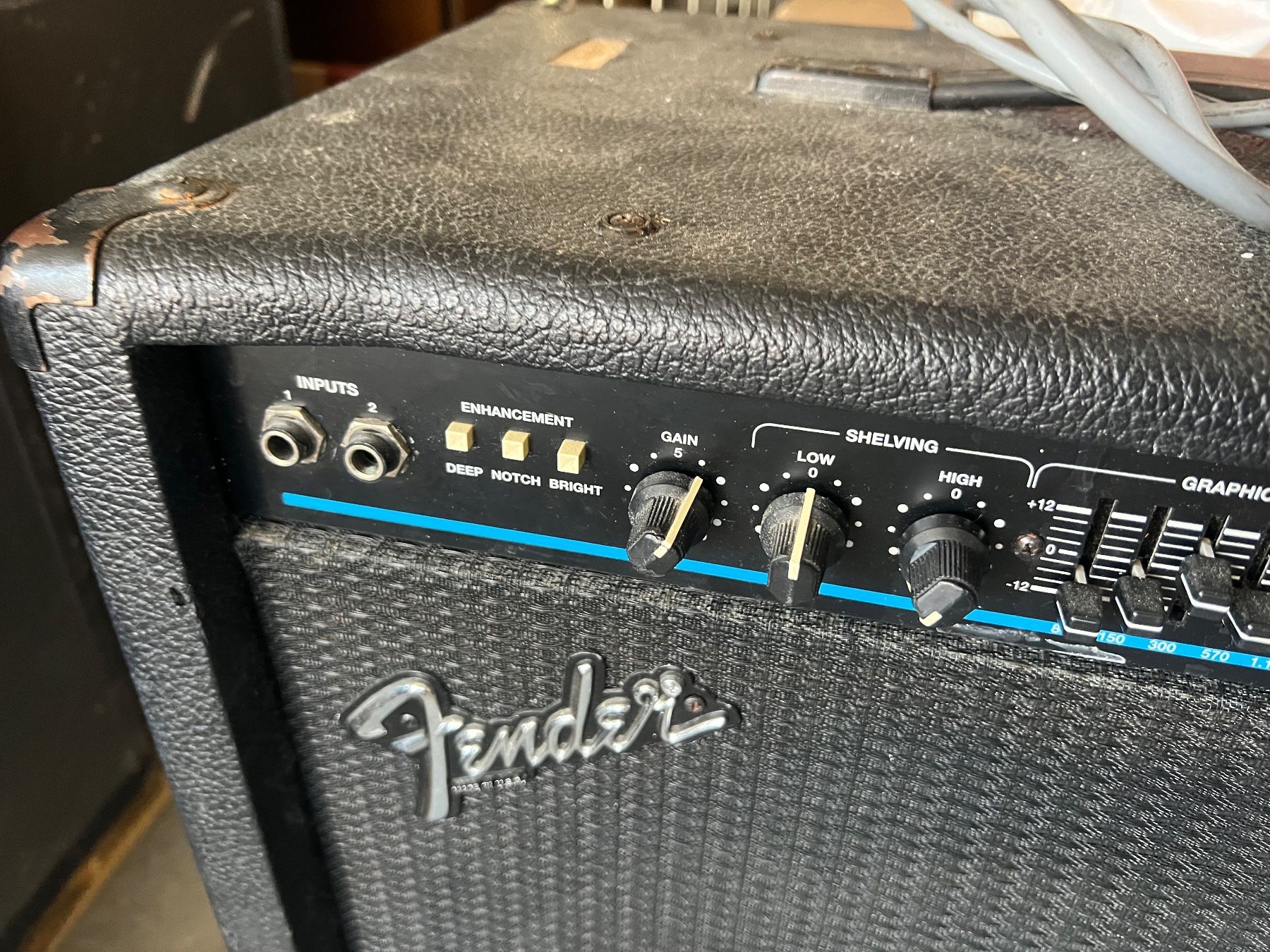 Fender Amplificateurs: Fender Bassverstärker – D'occasion à Egg b. Zürich par SwissTradingAgency 1