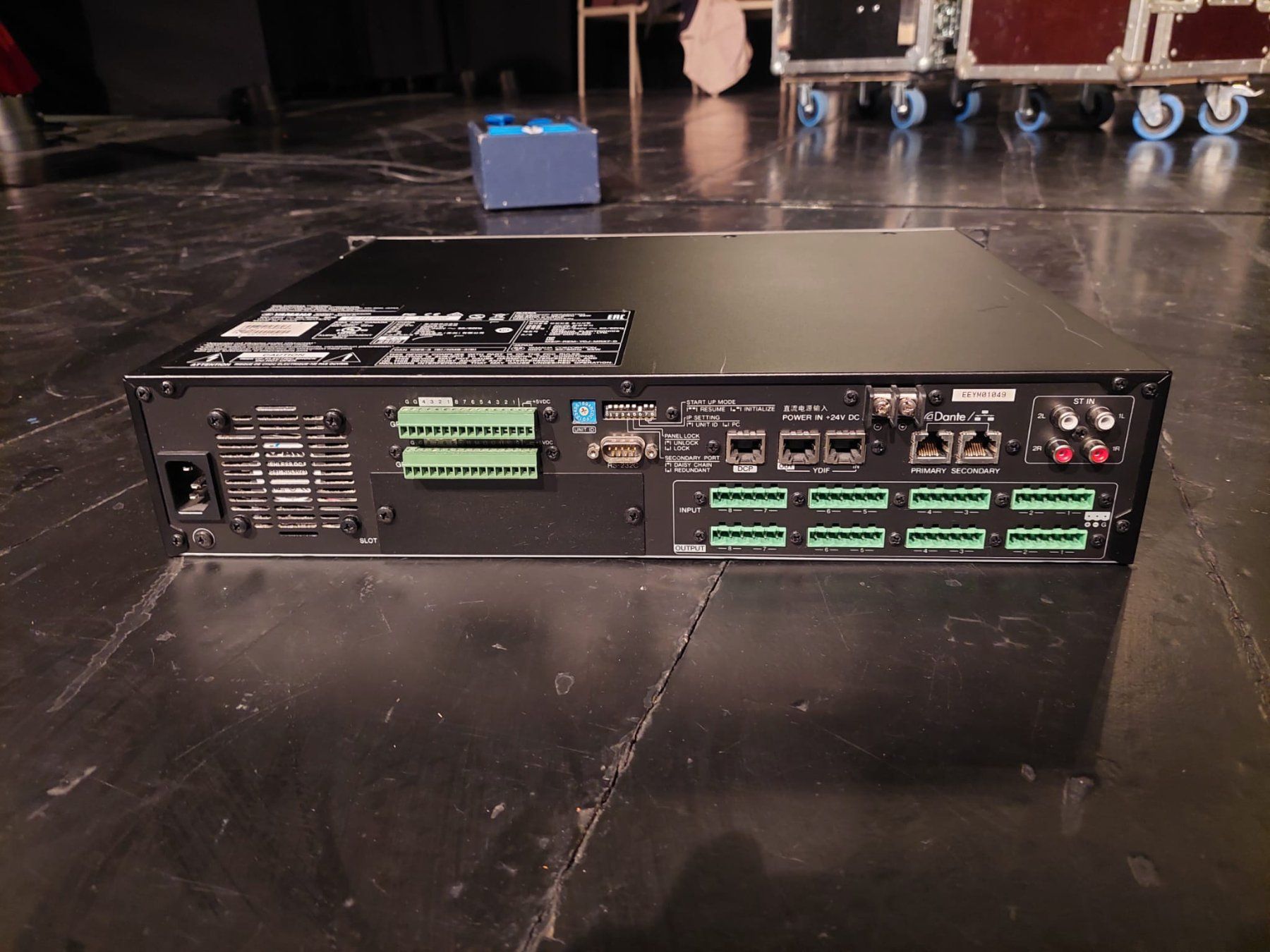 Yamaha Equalizzatori: Yamaha MRX7-D Signalprozessor – Usato da Gümligen venduto da Undoendo 1