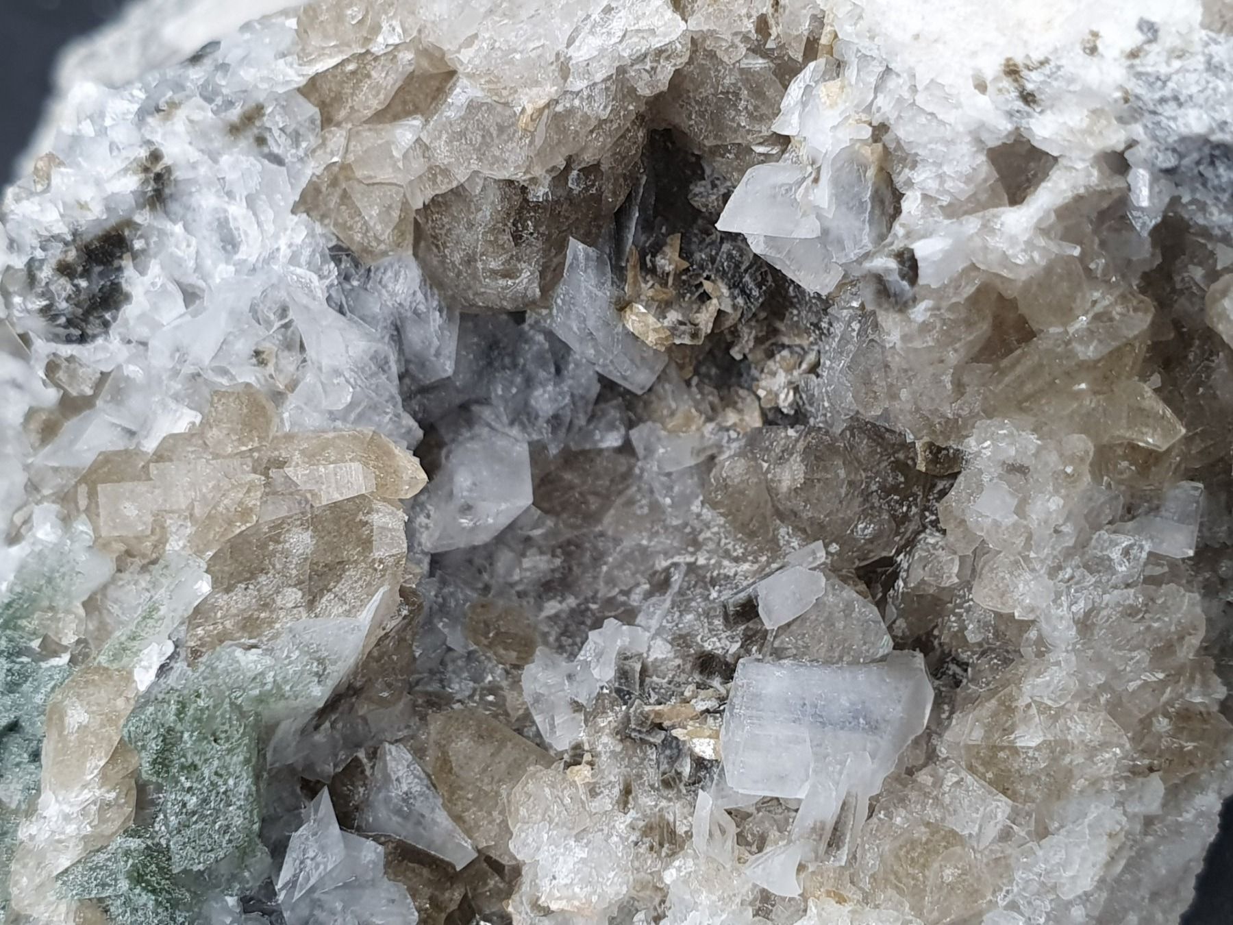 Minerali & Pietre curative: Adular, Phantomquarz und Titanit – Nuovo (secondo la descrizione) da Holderbank SO venduto da swiss-minerals 6
