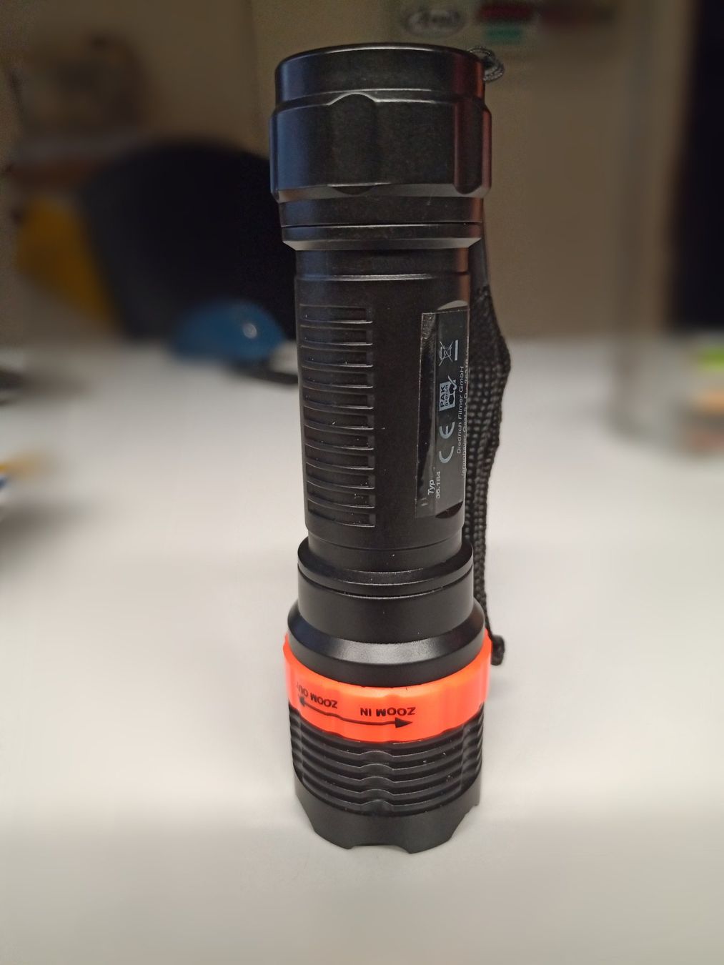 Lampade: Taschenlampe LED – Nuovo e nell'imballaggio originale da Oberegg venduto da A-Z.Handel.Loehrer 2