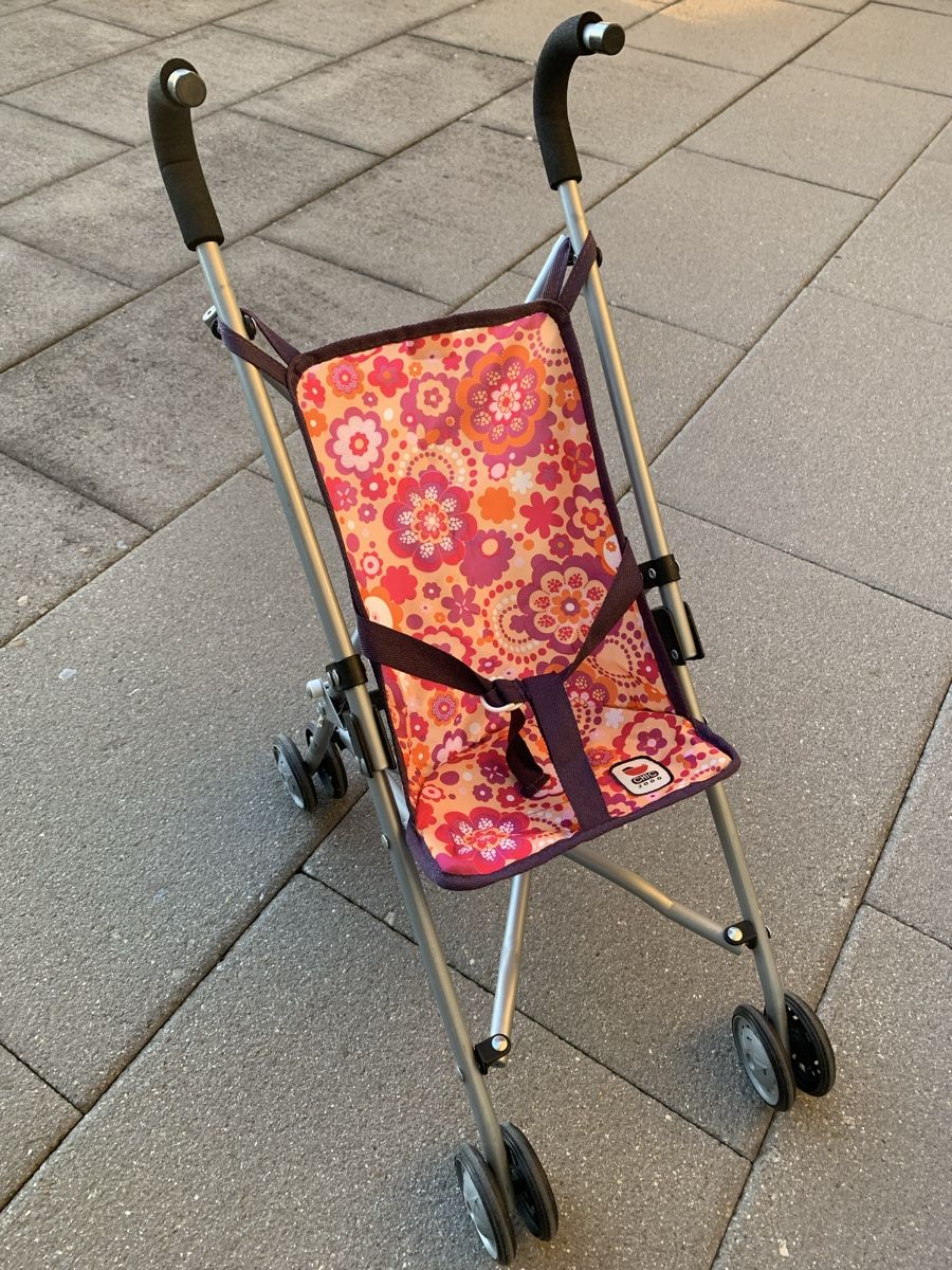 Carrozzine per bambole: Puppen Kinderwagen – Usato da Holderbank AG venduto da bg79