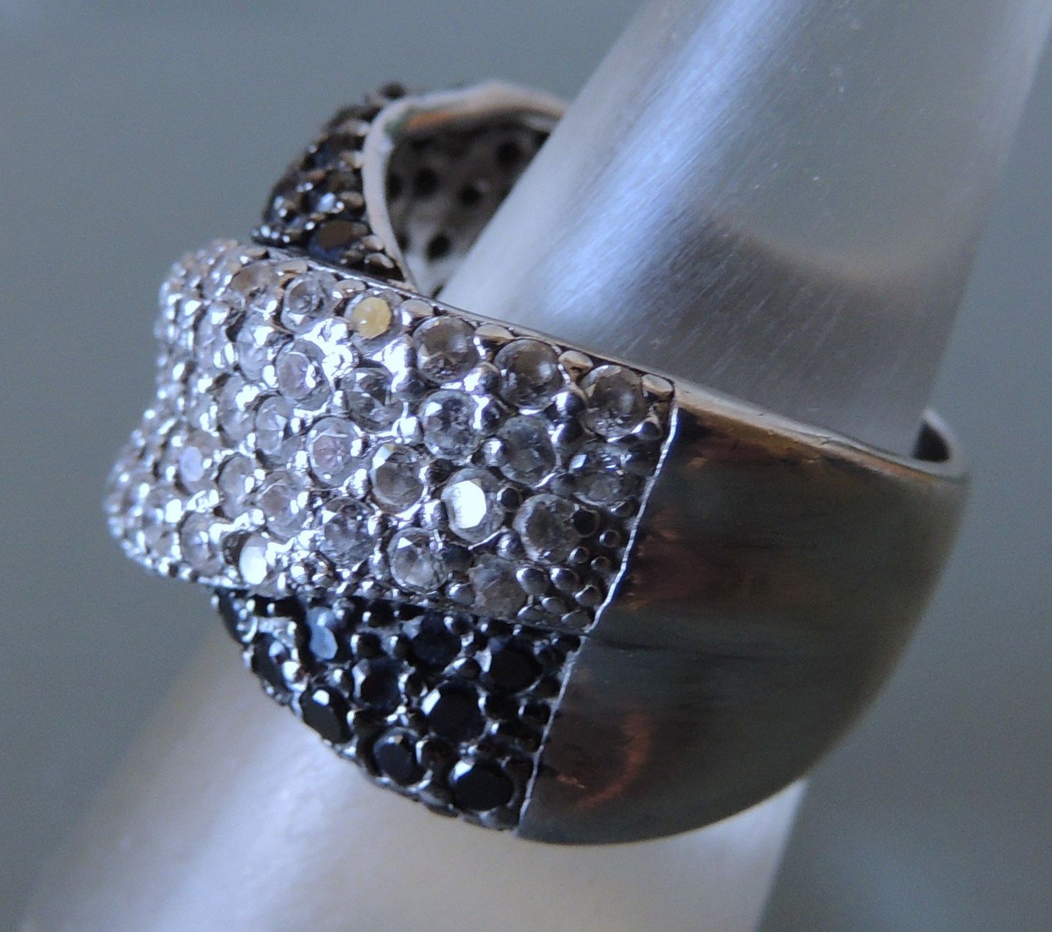 Anelli: Silber 925 Pavé Fingerring Gr. 58 – Usato da Waldenburg venduto da schaller707 1