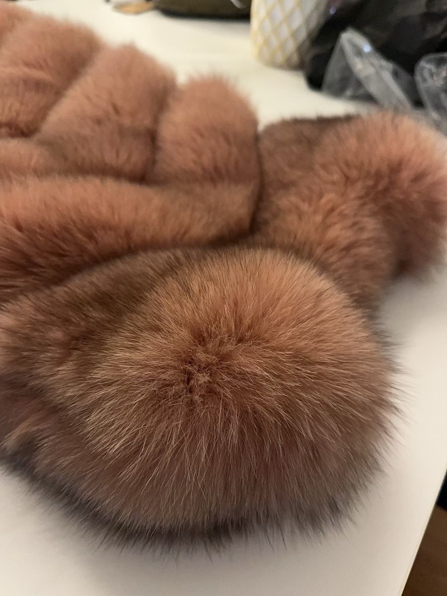 Gilets & Westen: Weste aus echtem Fell – Gebraucht aus Winterthur von Violeta_l 2
