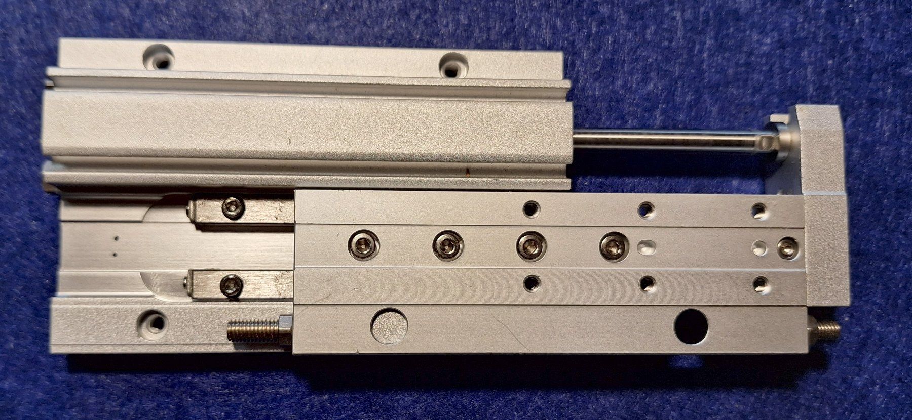 Altri prodotti elettronici: SMC MXF12-50 – Usato da Bussy FR venduto da 023 1