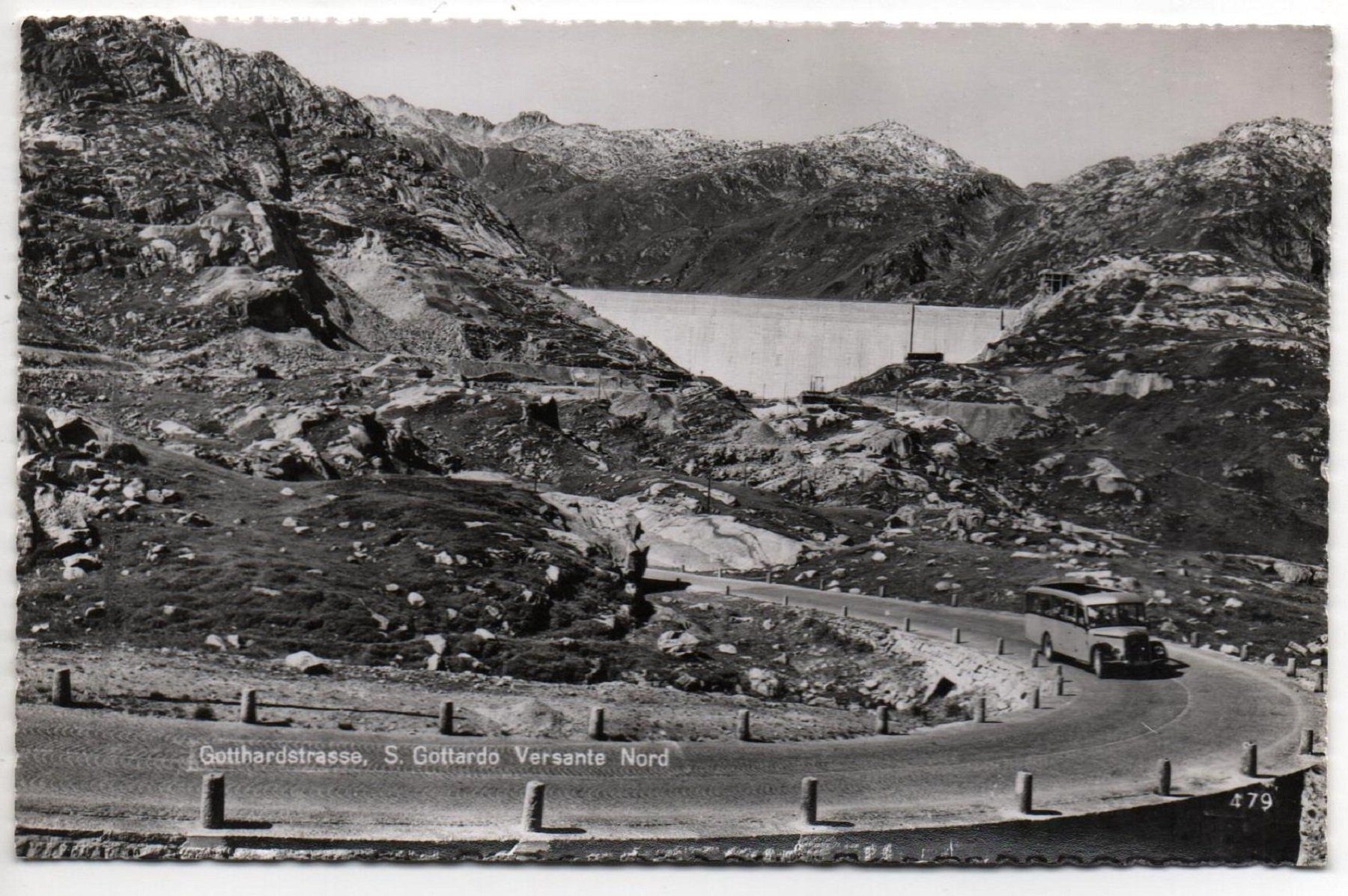 Cartoline postali: PASSO S. GOTTARDO Postauto – Nuovo (secondo la descrizione) da Jona venduto da philajona