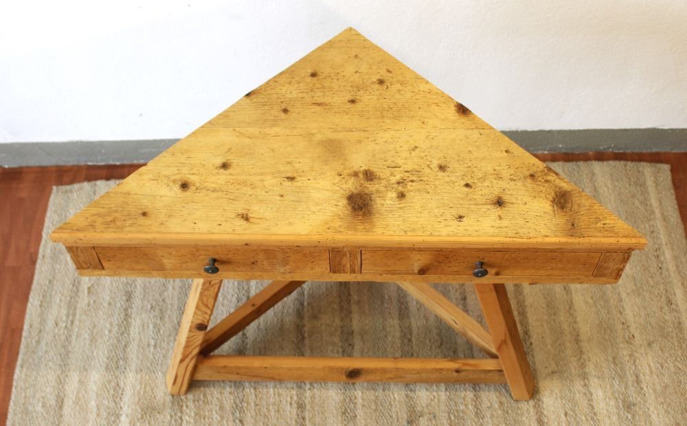 Tavoli: Ecktisch. Vintage-Stil. "shabby chic". – Usato da Trun venduto da artantic