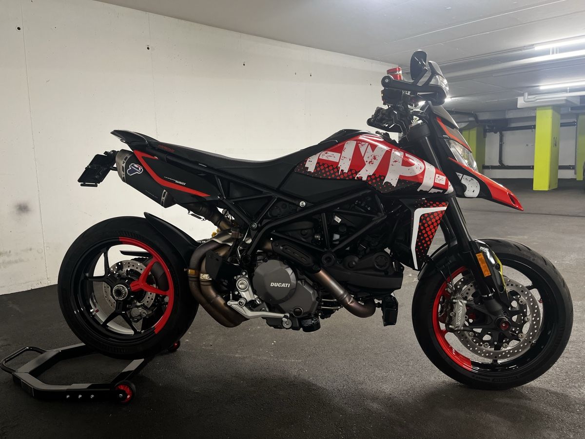 Ducati Strada: DUCATI HYPERMOTARD 950 RVE – Usato da Urdorf venduto da Rotti69 2