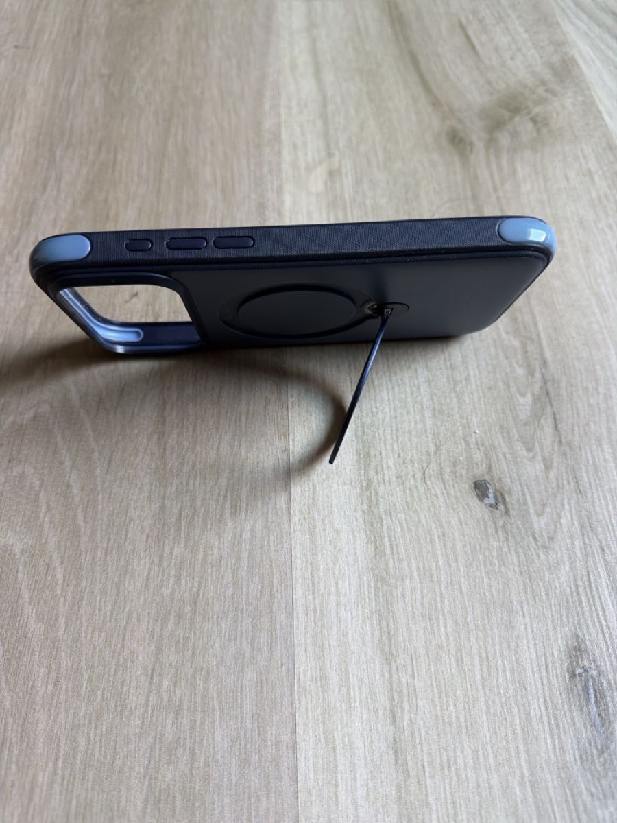 Cover & Protezioni schermo: Iphone 17 pro max Handyhülle Torras – Usato da Basel venduto da Elia10 2