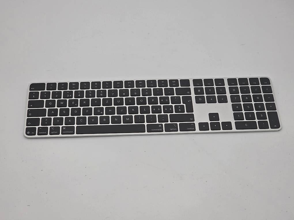 Tastaturen: Apple Magic Keyboard / Touch ID A3119 – Gebraucht aus Thal von Jones9424 2