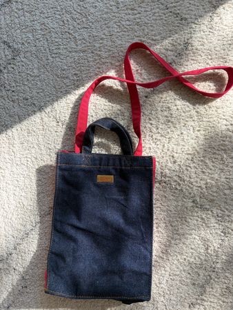 Ensoie Tasche Denim mit roten Trägern blau guter Zustand