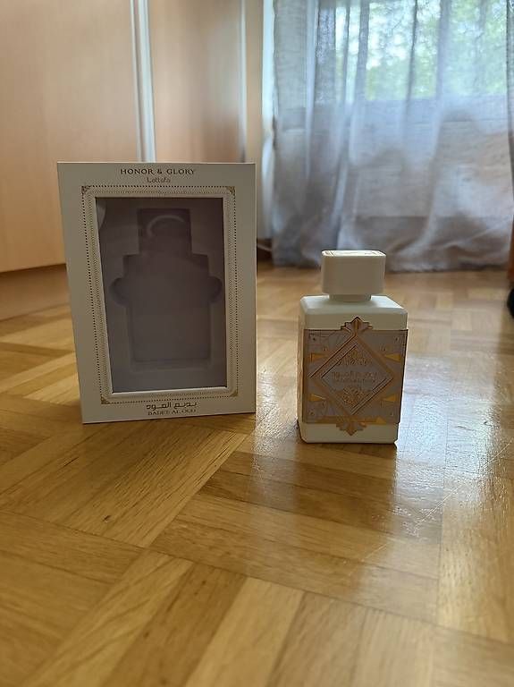 Profumi & Eau de Toilette: Lattafa & Maison Alhambra Parfüm – Usato da Basel venduto da bap_7kpp