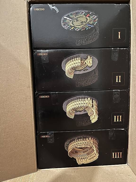Kit di costruzioni: LEGO 10276 - Le Colisée – Usato da Lausanne venduto da melv.09 1