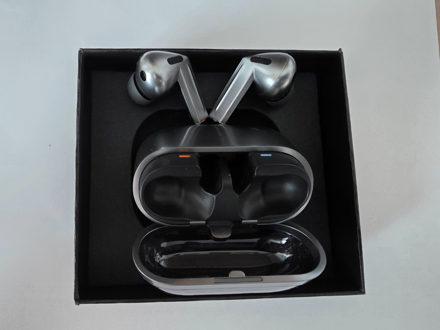 Samsung Cuffie: Samsung Galaxy Buds3 Pro – Nuovo (secondo la descrizione) da Gontenschwil venduto da va-mos 3