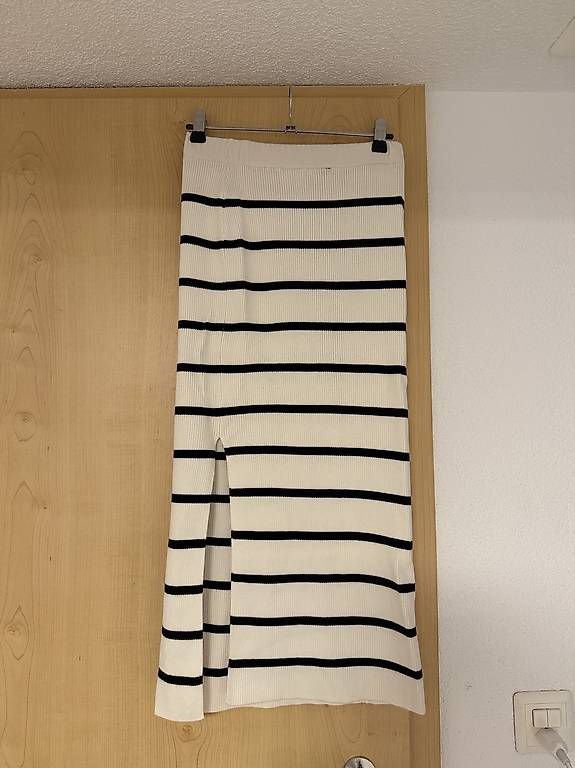 Vestiti: Gestreiftes Strickkleid – Usato da Rorschach venduto da Tara234 3