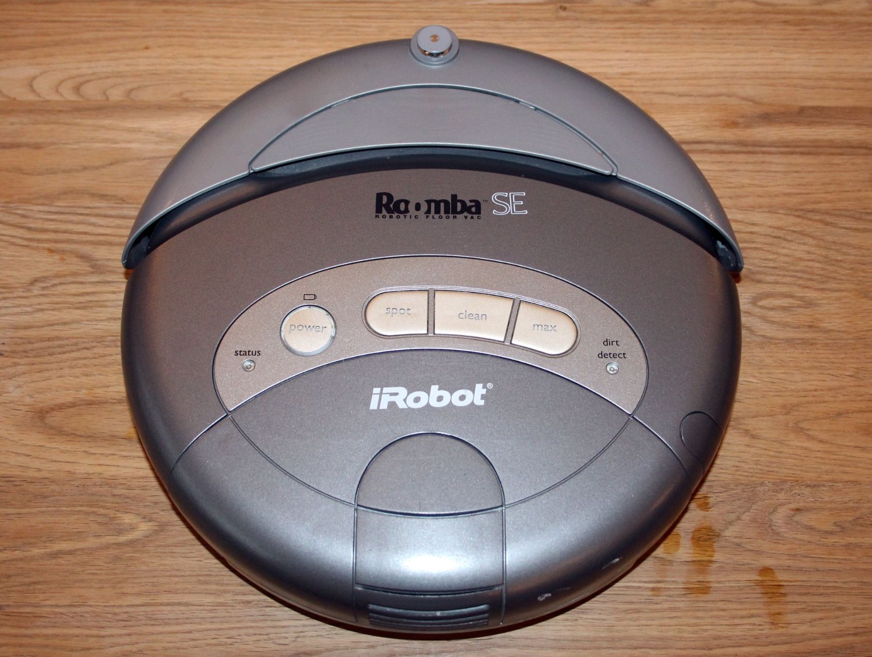 Irobot Staubsauger & Zubehör: iRobot Roomba SE – Gebraucht aus Münchenbuchsee von Chaoo